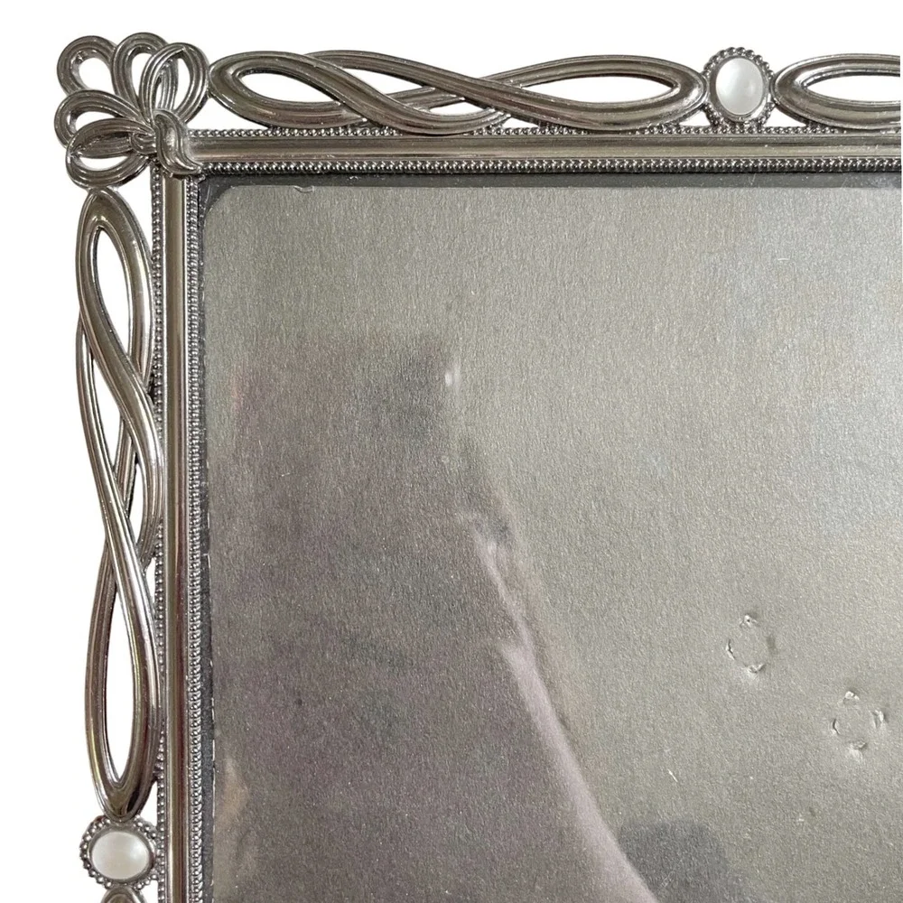Vtg silver Mid Century Modern 8x10 Picture Frame Ornate Etched scroll Free Stand